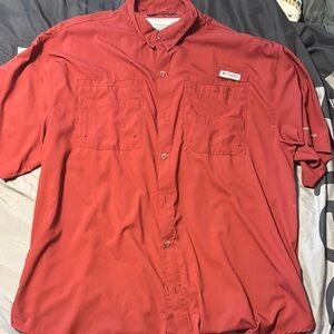 Columbia Men's Red Shirt